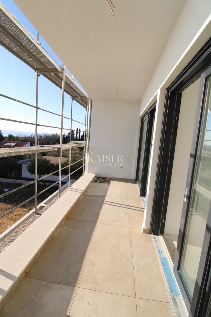 zadar, privlaka: dvoetažni stan sa krovnom terasom,40m od mora - slika 23