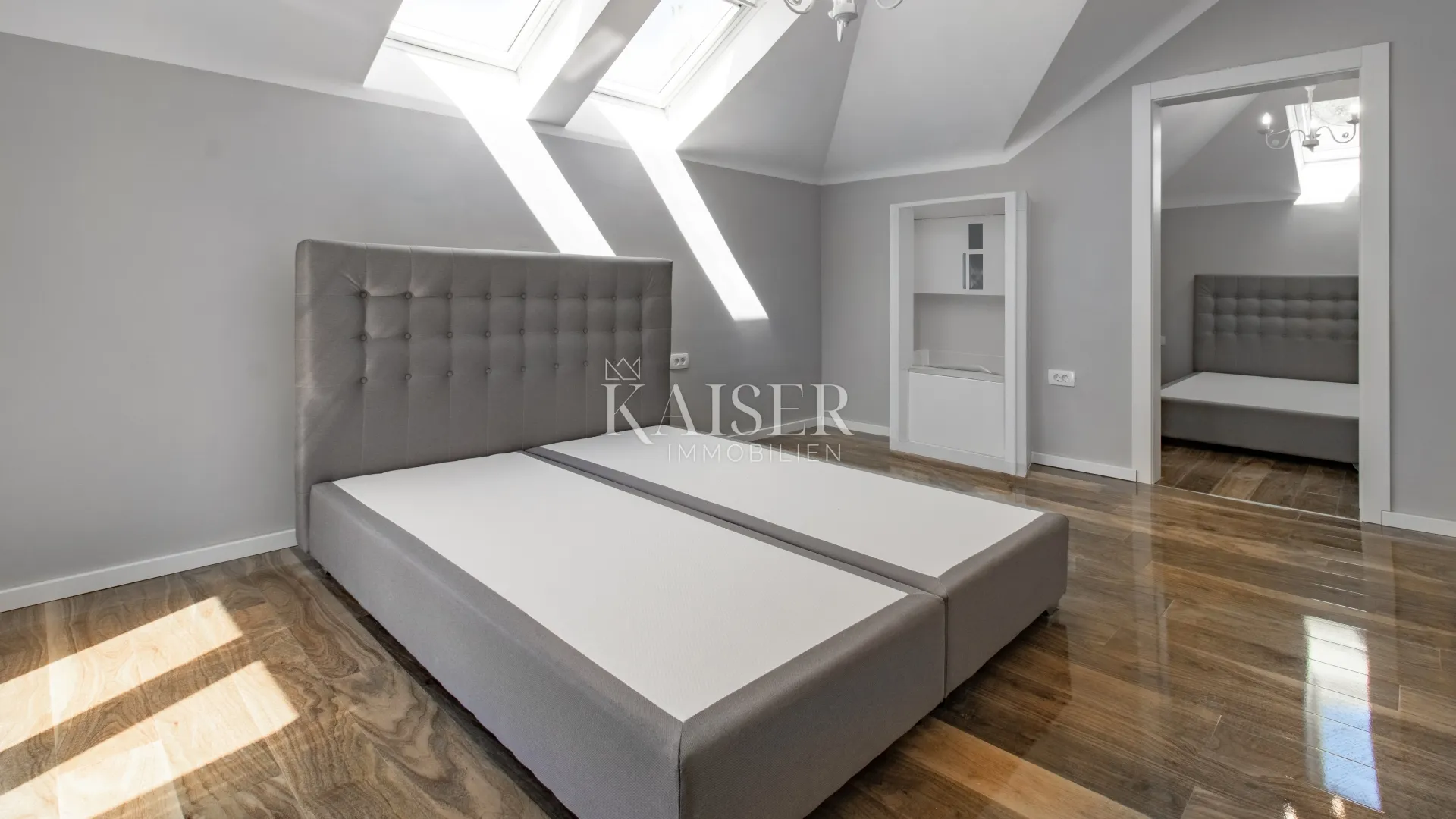 opatija, tihi centar, 3s+db s pogledom na more - slika 13