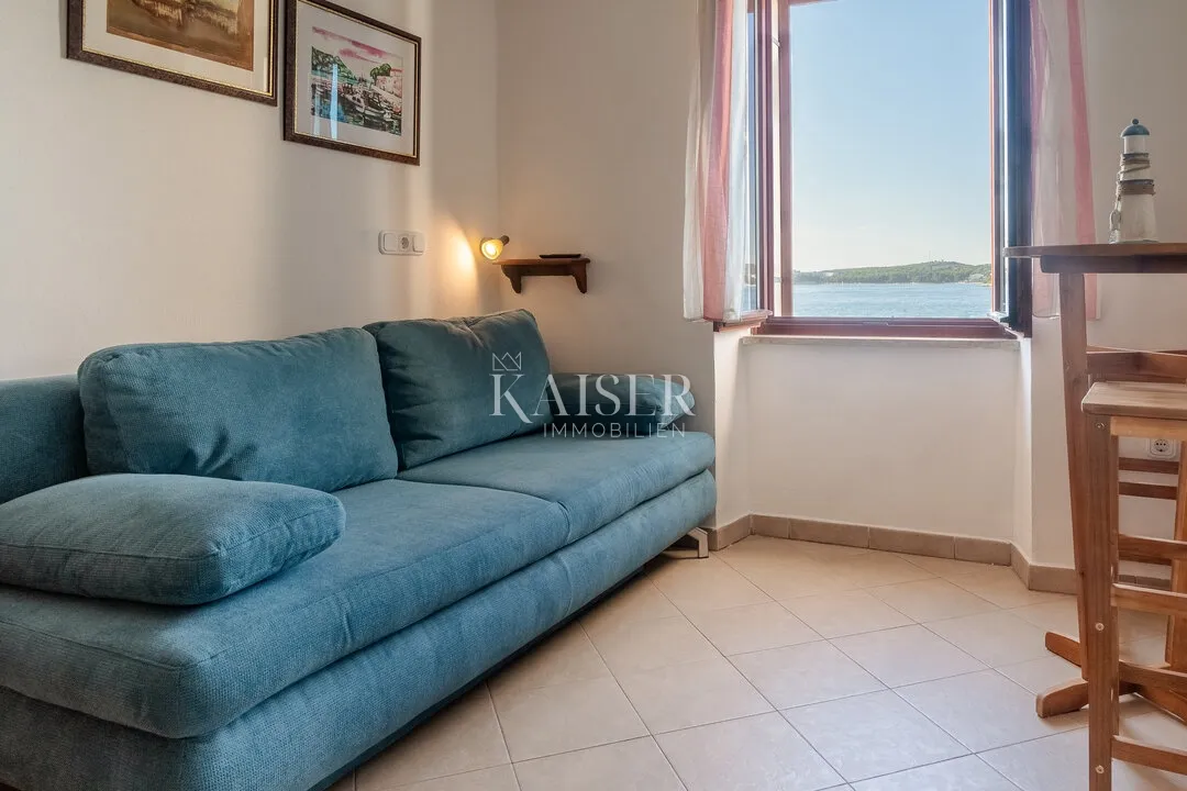 istra,rovinj- rijetka prilika, stan 35m2 uz samo more - slika 5