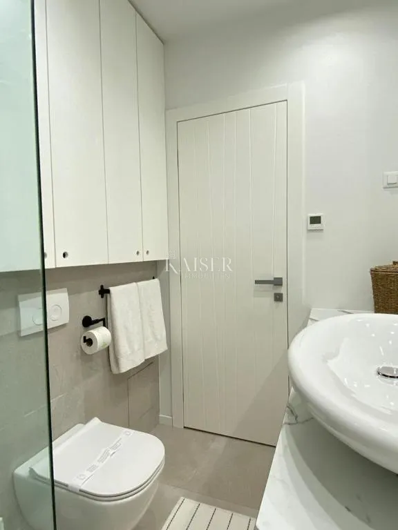 zadar, poluotok – moderan trosoban stan 64m2 - 389 000 eur - slika 13