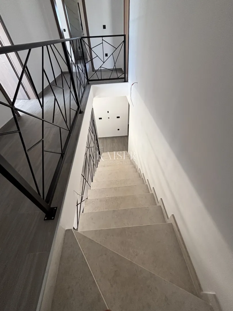 istra, tar - moderna luksuzna vila s bazenom 242m2 - slika 11