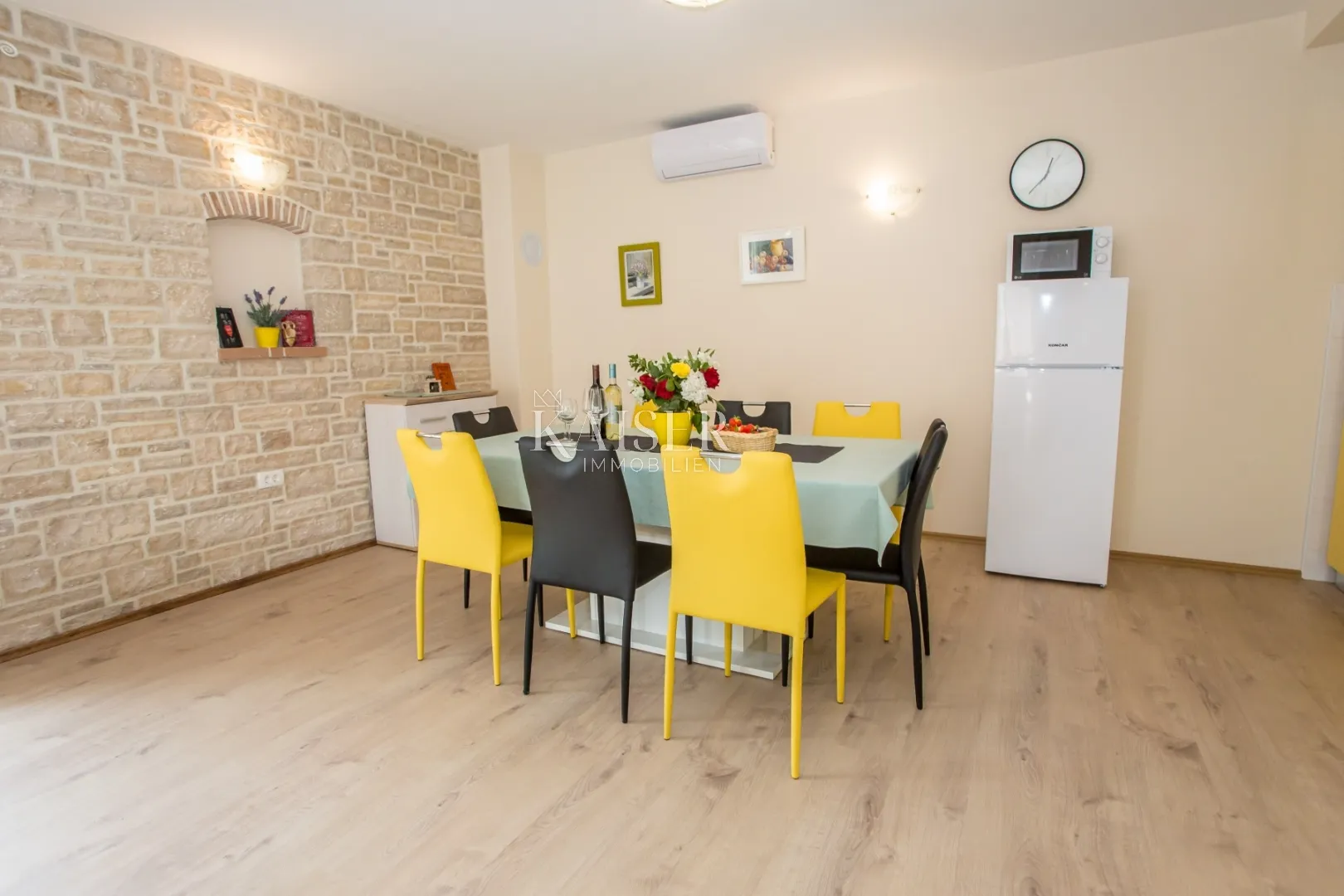 istra-kaštelir, vila sa bazenom pogled more 2 - slika 12