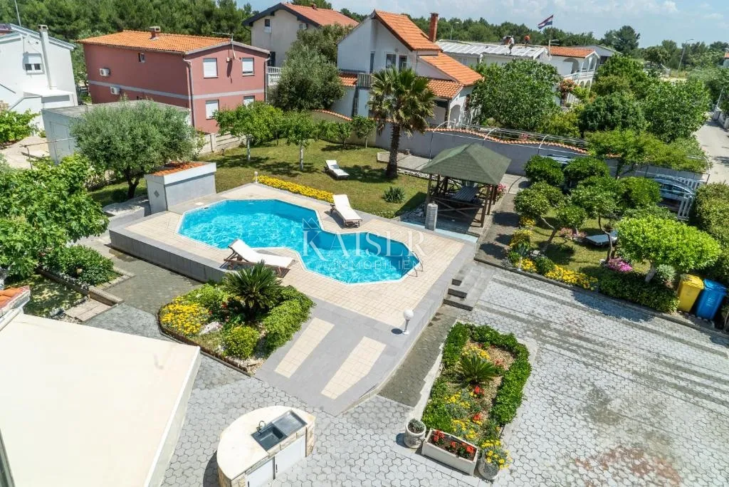 zadar, vir - prekrasna prostrana kuća 50 m od plaže - slika 3