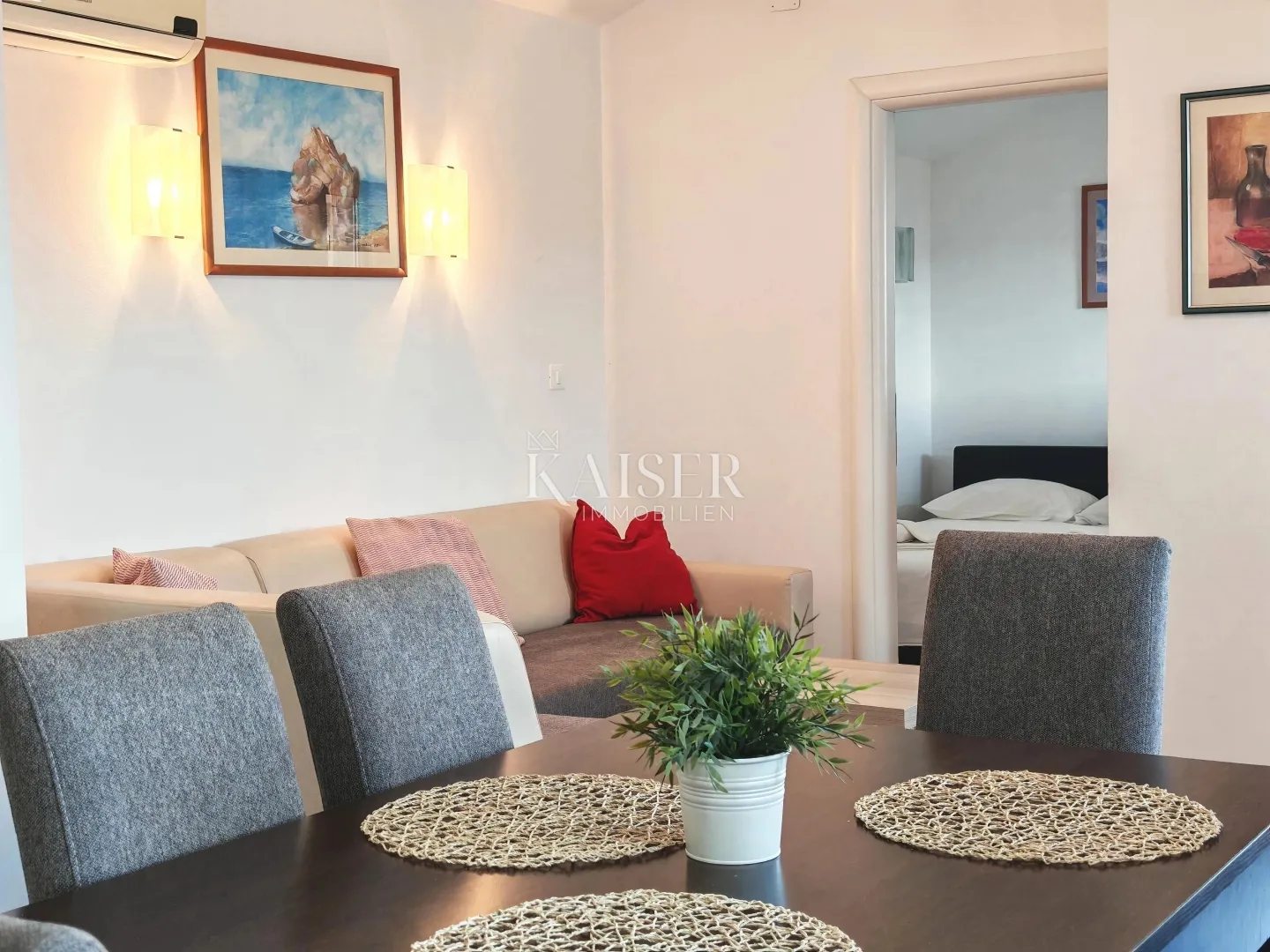 otok krk, čižići- dvosoban stan 55m2, samo 60m od mora - slika 7