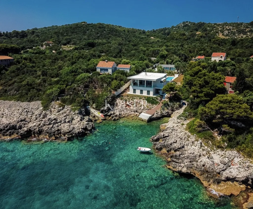 dubrovnik, otok koločep - jedinstvena moderna vila uz more s privatnim ulazom na plažu - slika 24