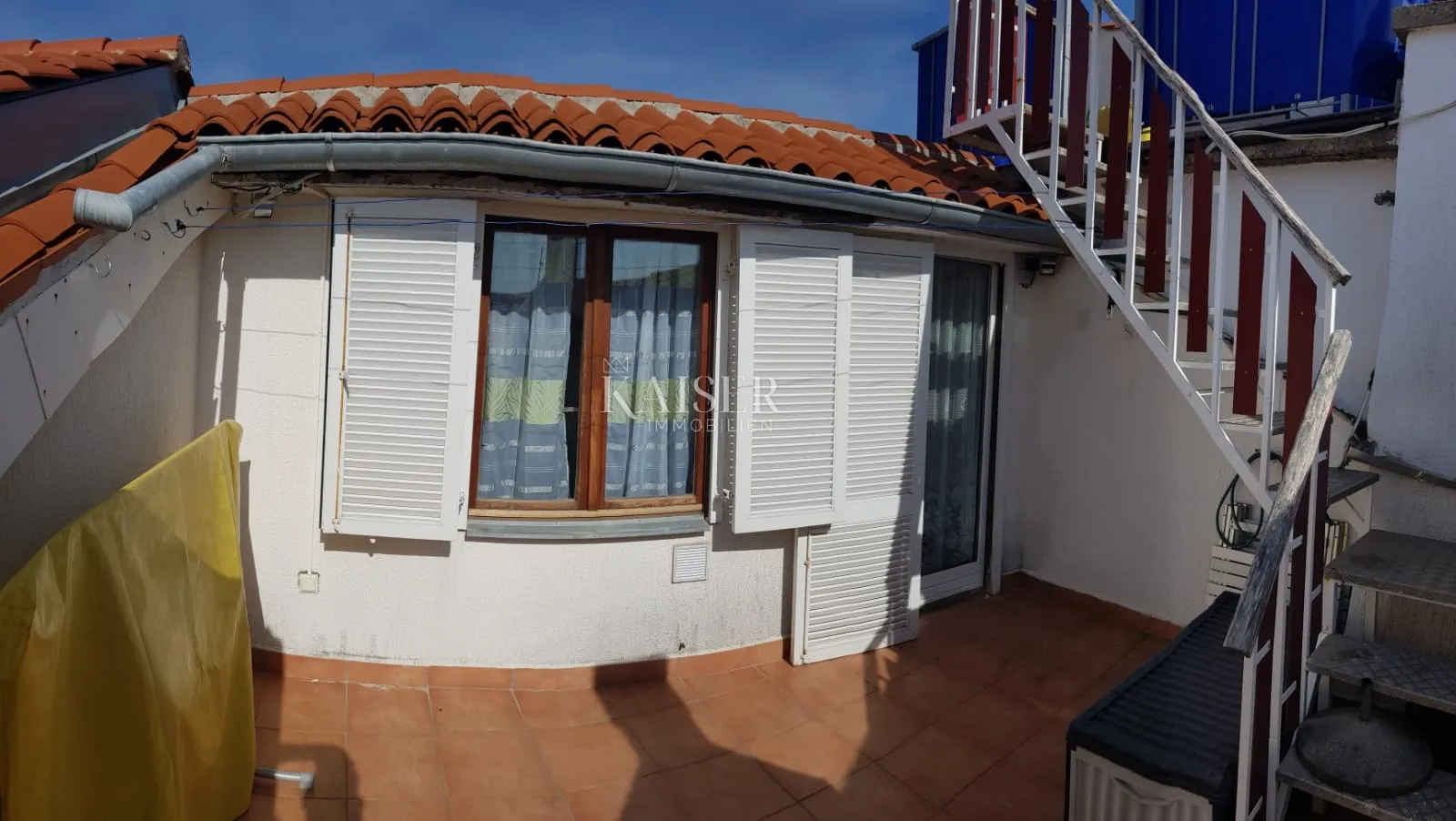 krk, povijesna jezga- kuća u nizu 70m2 s pogledom na more - slika 11