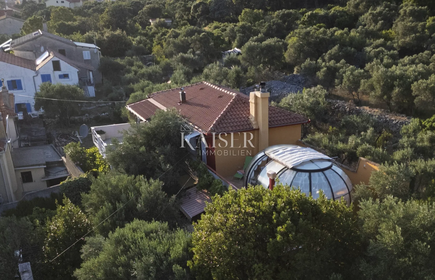 martinšćica, otok cres, mediteranska vila uz plažu - slika 2