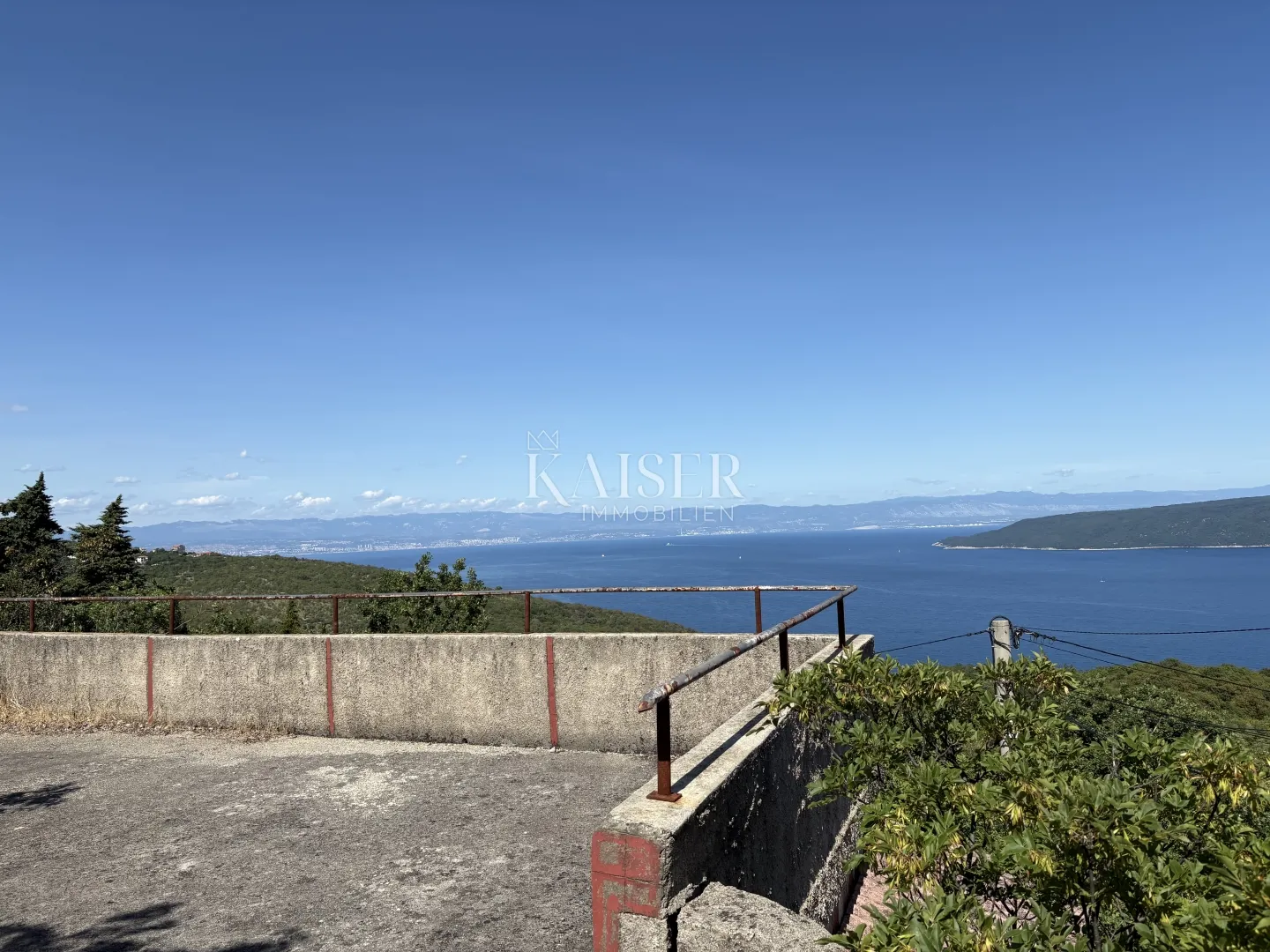 opatija, brseč - građevinsko zemljište 696 m2 - slika 2