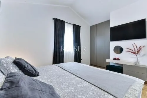 zadar, privlaka – elegantna samostojeća kuća s bazenom u dalmatinskom stilu - slika 23