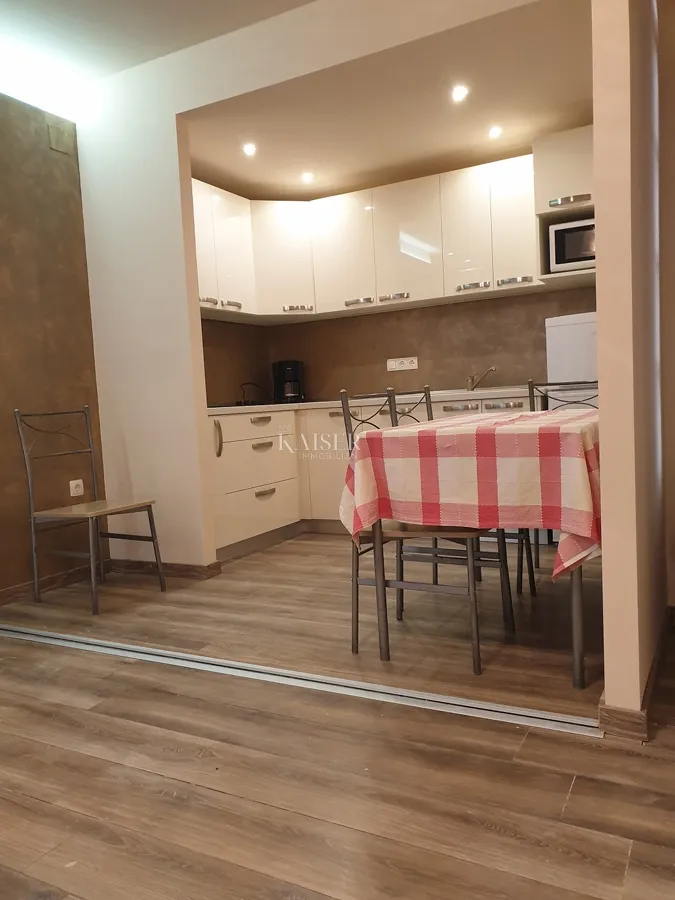 mali lošinj - predivna vila 200m od mora - slika 27