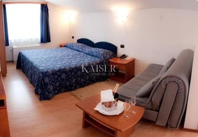 istra, novigrad - hotel 14 soba, sa restoranom i bazenom, 300m od mora - slika 22