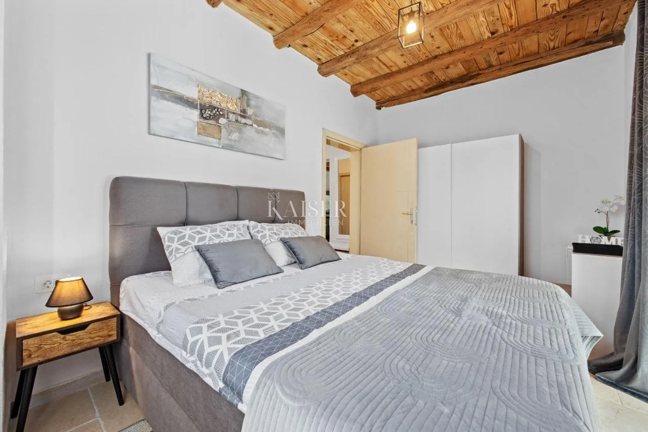 svetvinčenat - rustikalna vila s bazenom, 160 m2 - slika 10