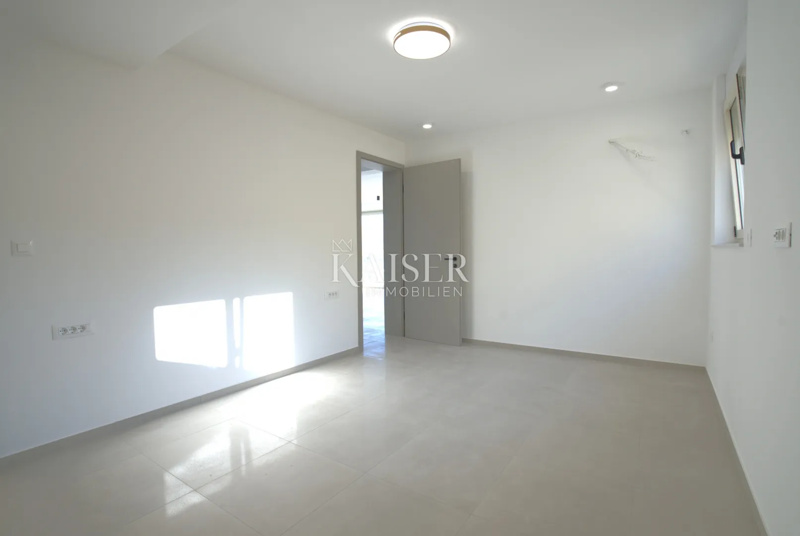 šibenik, jasenovo – luksuzna trosobna kuća 171,15 m² s panoramskim pogledom na more - slika 16
