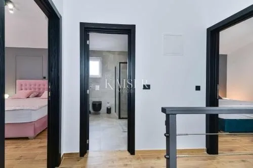 zadar, privlaka – elegantna samostojeća kuća s bazenom u dalmatinskom stilu - slika 18
