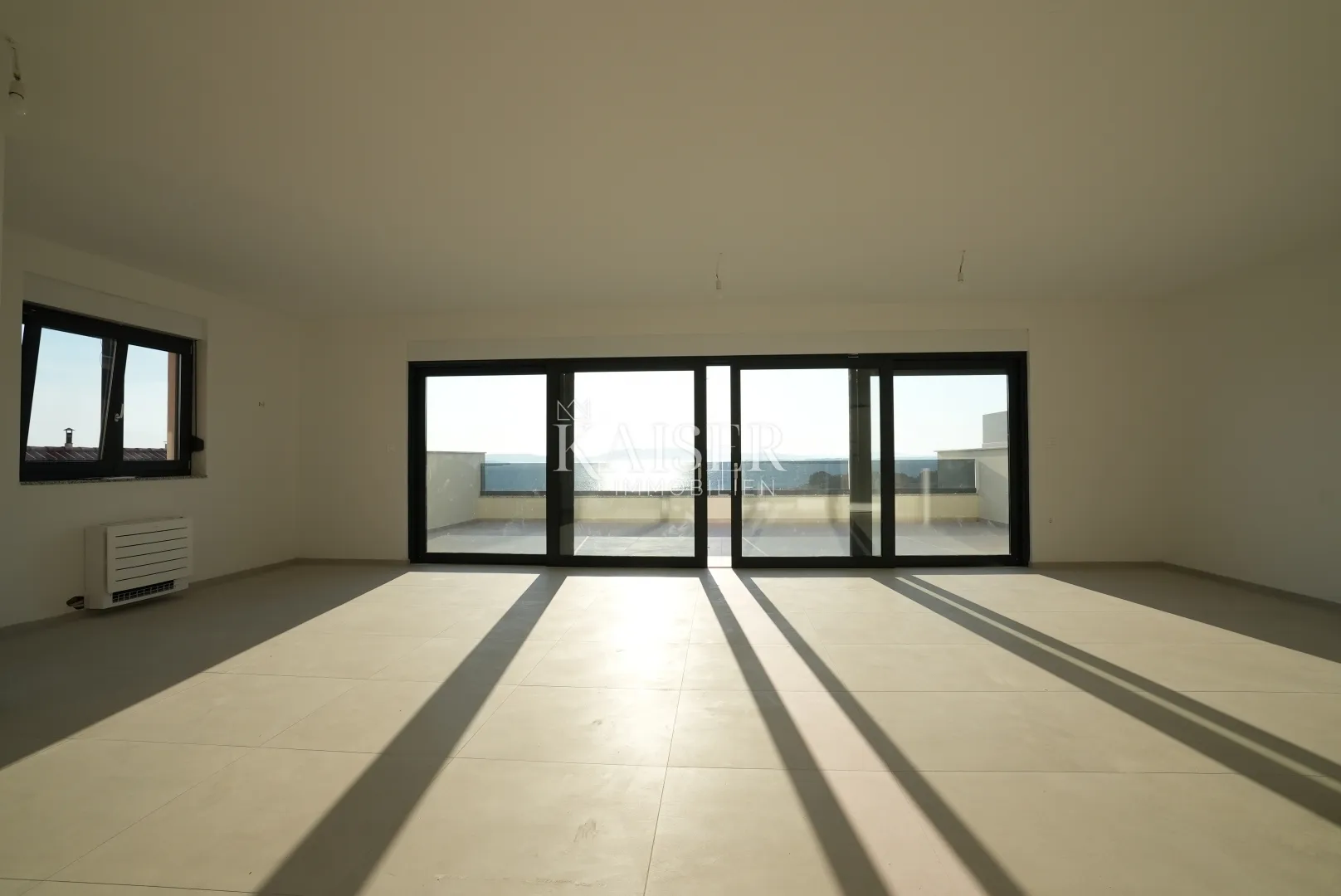 šibenik, žaborić - ekskluzivni penthouse s panoramskom krovnom terasom a - slika 15