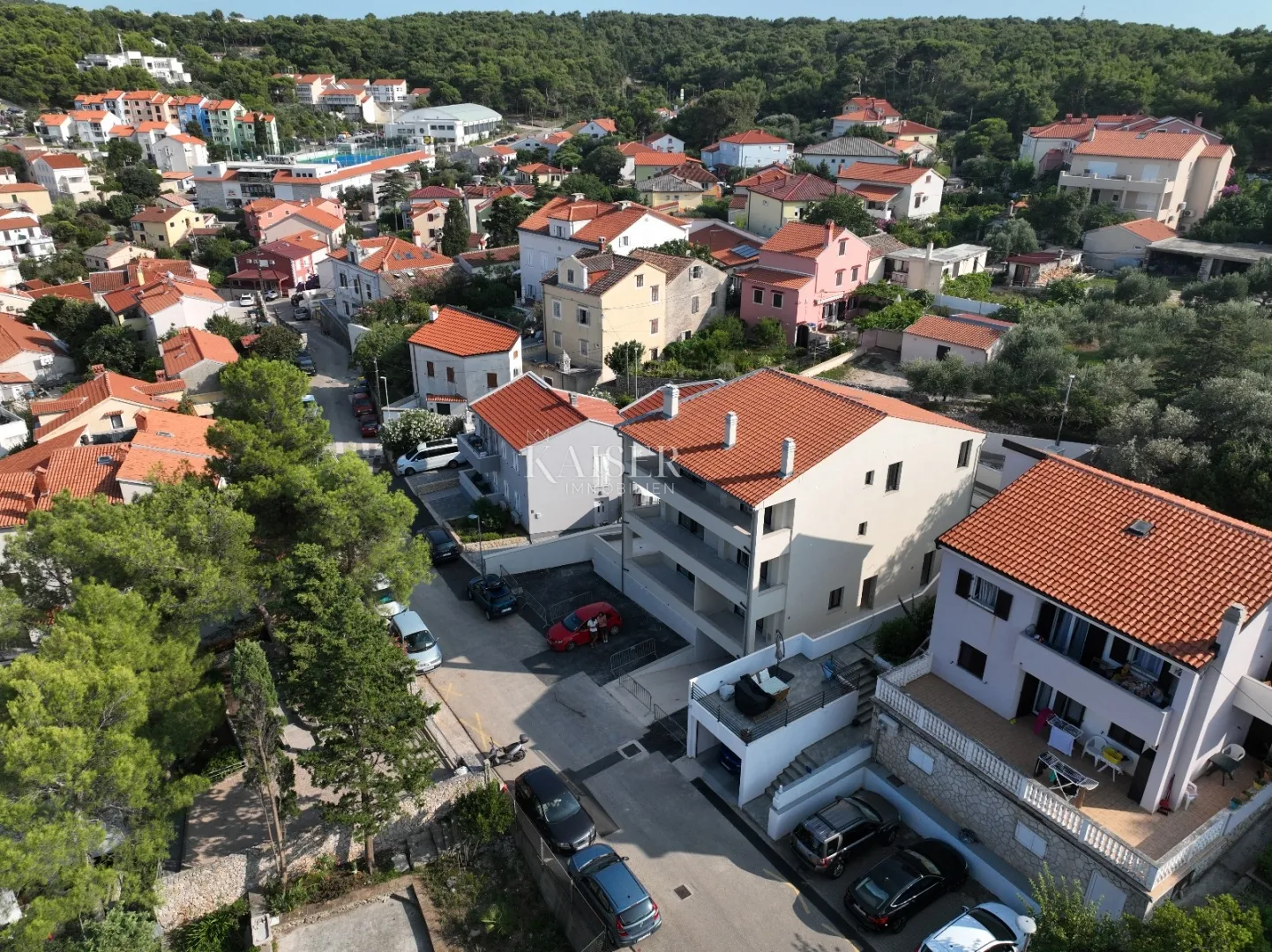mali lošinj - predivni apartman 105 m2 u centru grada - slika 7