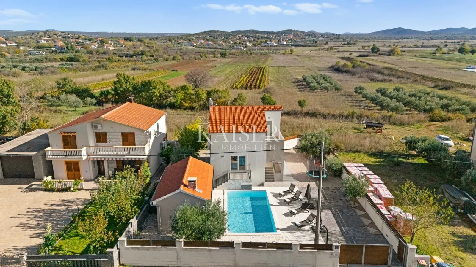 biograd, okolica - kuća sa bazenom, 145m2 - slika 35