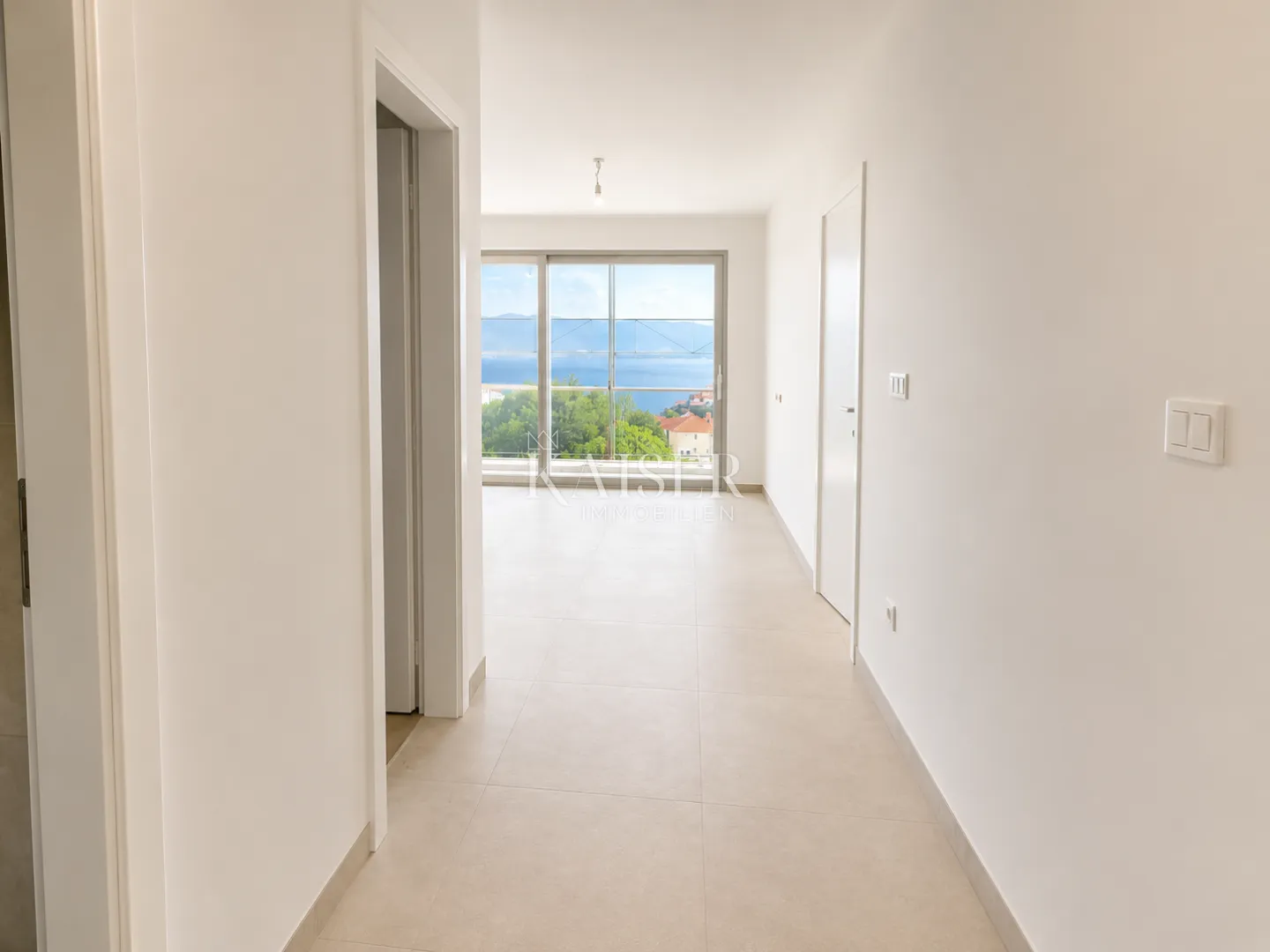 otok krk, vrbnik - stan s1, 3s+db sa okućnicom i bazenom - slika 6