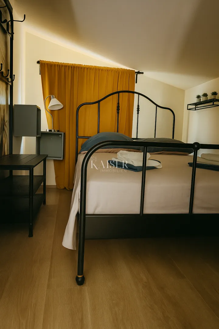 vir | kuća s 6 apartmanskih jedinica i garažom – 200 m od mora - slika 44