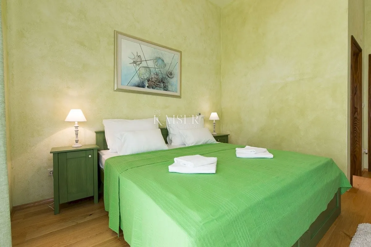 otok krk, dobrinj, okolica - luksuzna villa 211m2, 5* - slika 8