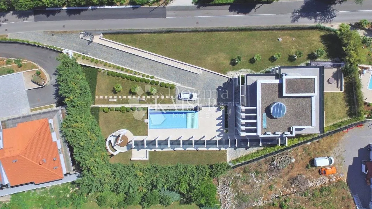 arhitektonski dragulj opatijske riviere – ičići - slika 75