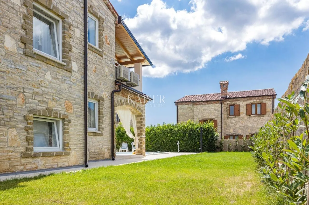 svetvinčenat - rustikalna vila s bazenom, 160 m2 - slika 18