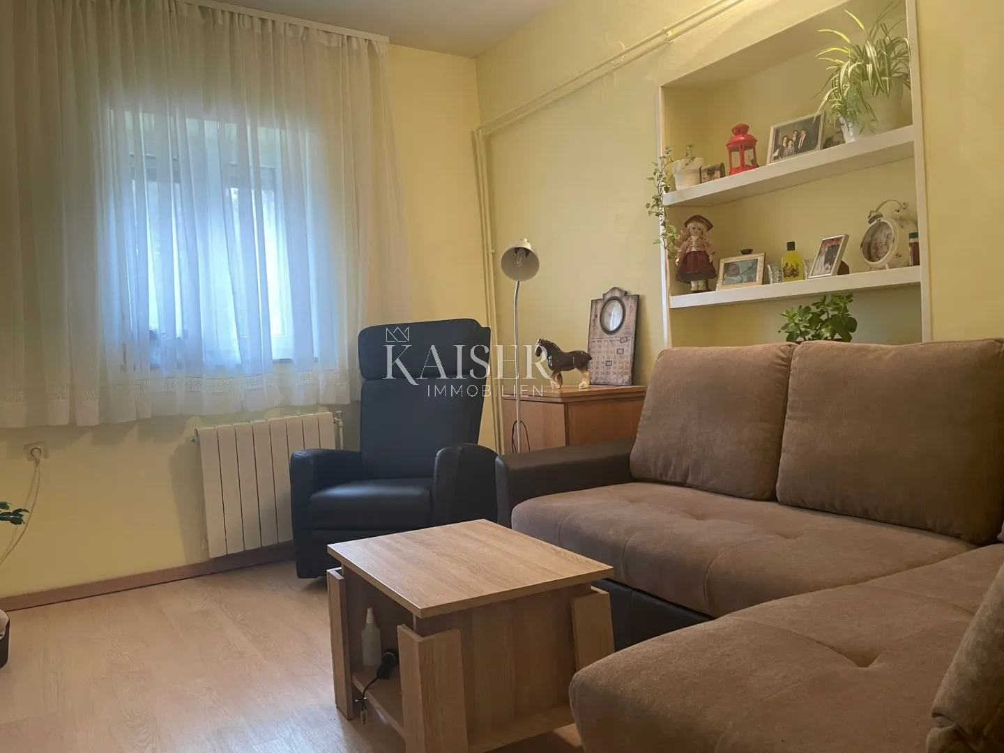hreljin - kuća sa 4 stana, 900 m2 okućnice - slika 8