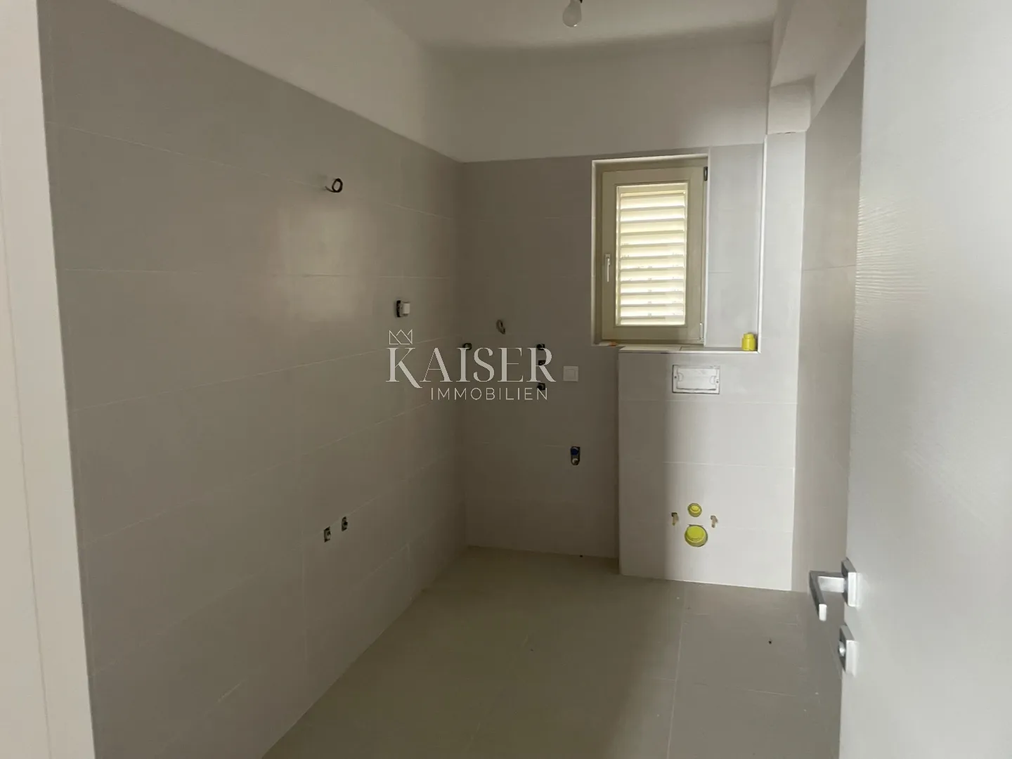 kastav- stan s predivnim pogledom na cijeli kvarner - slika 4