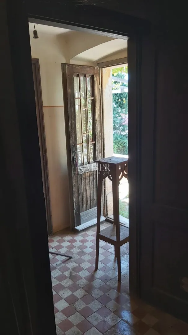 mali lošinj - kamena kuća s pomoćnim objektom i dvorištem - slika 14