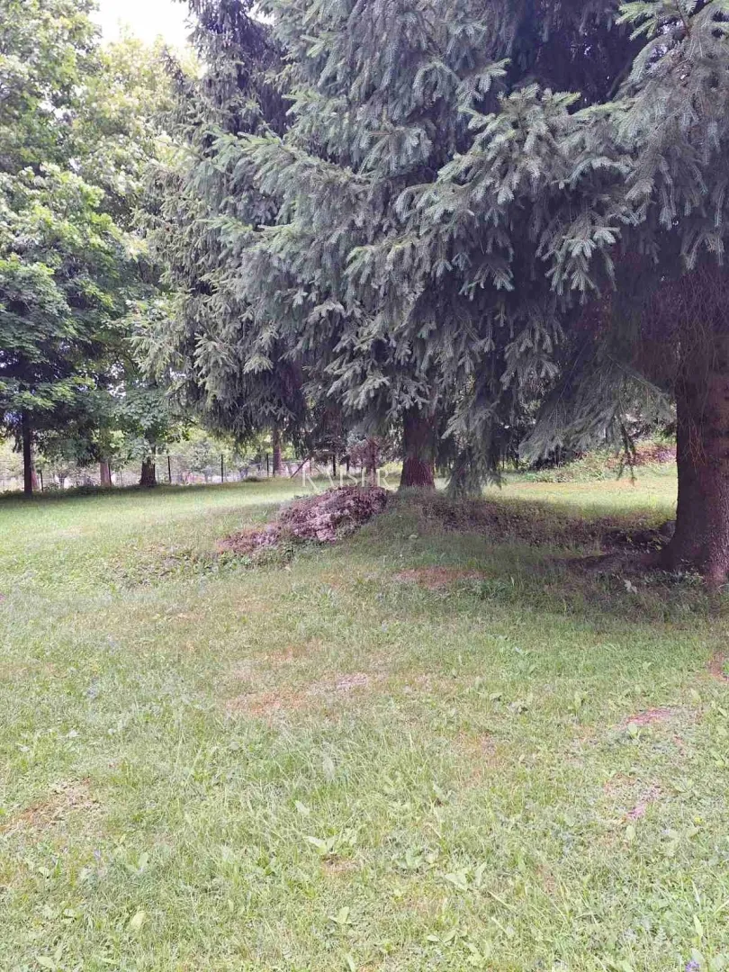 ravna gora - građevinsko zemljište površine 801 m2 - slika 3