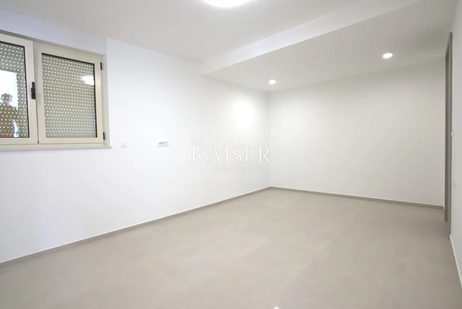 šibenik, jasenovo – luksuzna trosobna kuća 171,15 m² s panoramskim pogledom na more - slika 14