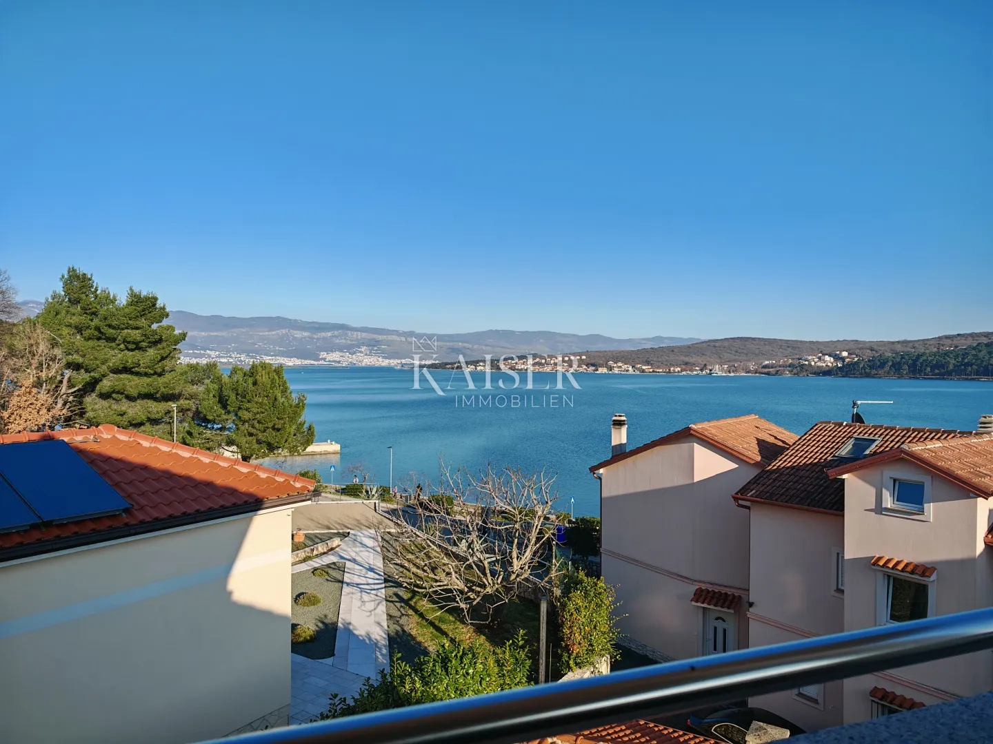 otok krk, čižići- dvosoban stan 55m2, samo 60m od mora - slika 22