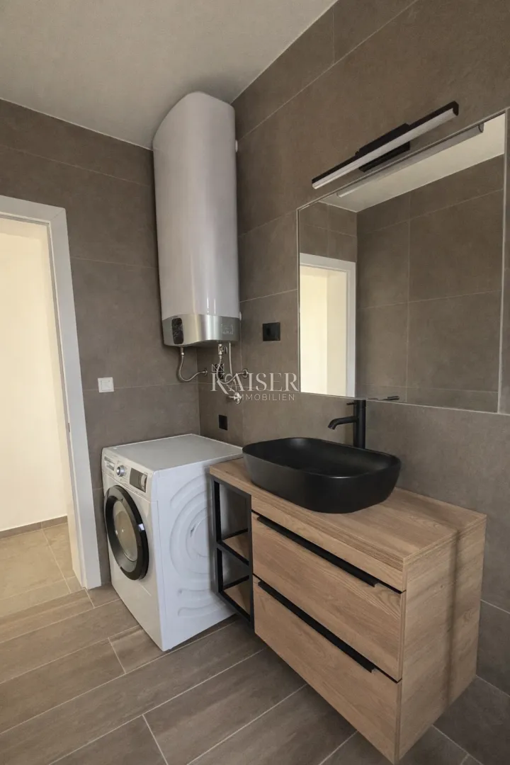 zadar, privlaka apartman novogradnja 70 m od mora - slika 8