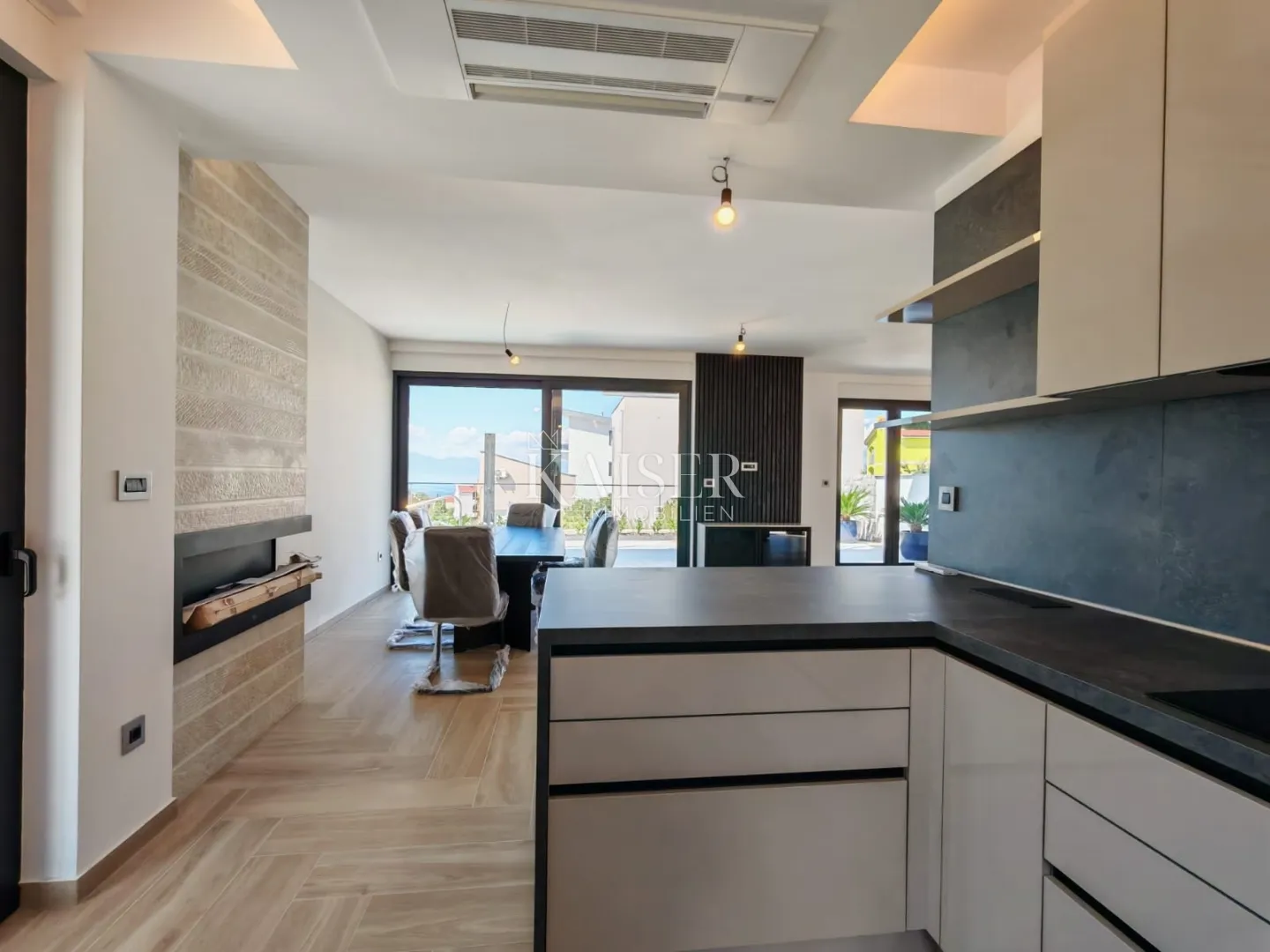 otok krk, malinska- luksuzna vila 208m2 s bazenom i pogledom na more - slika 13