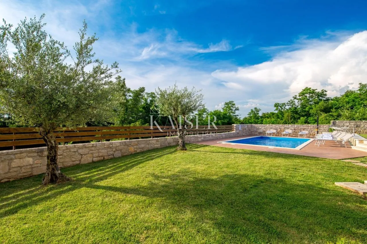 istra - villa s bazenom i okućnicom 1000 m2 - slika 11
