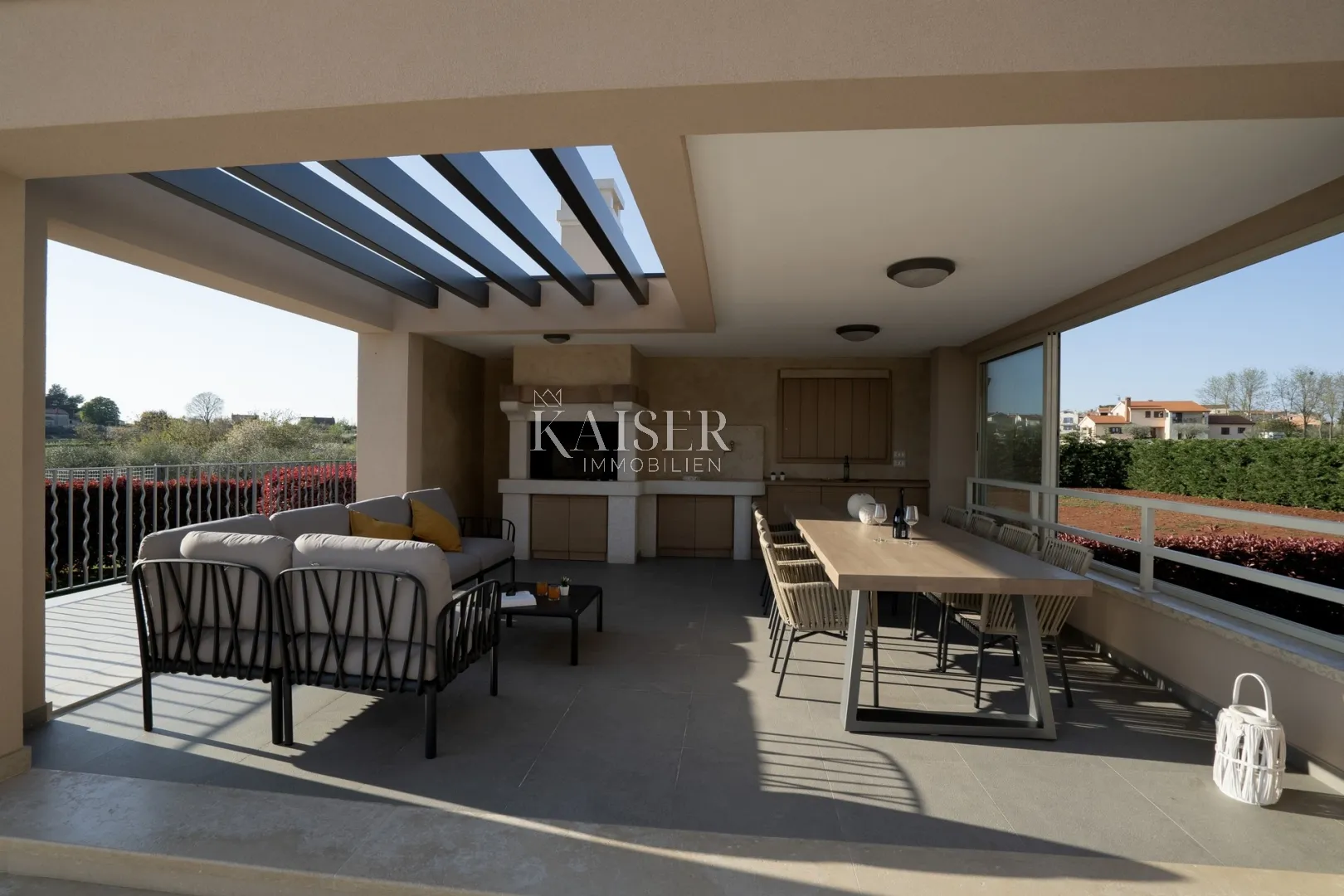 istra - okolica poreča - vila s bazenom, 380 m2 - slika 3