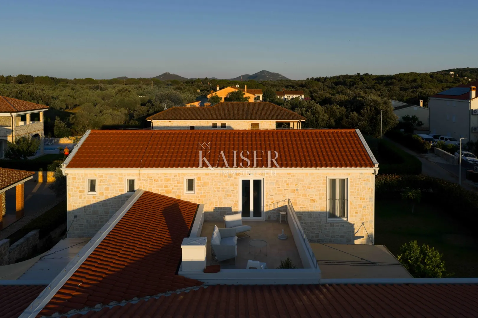 zadar, ugljan - mediteranska vila u blizini dvorca califfi - slika 11