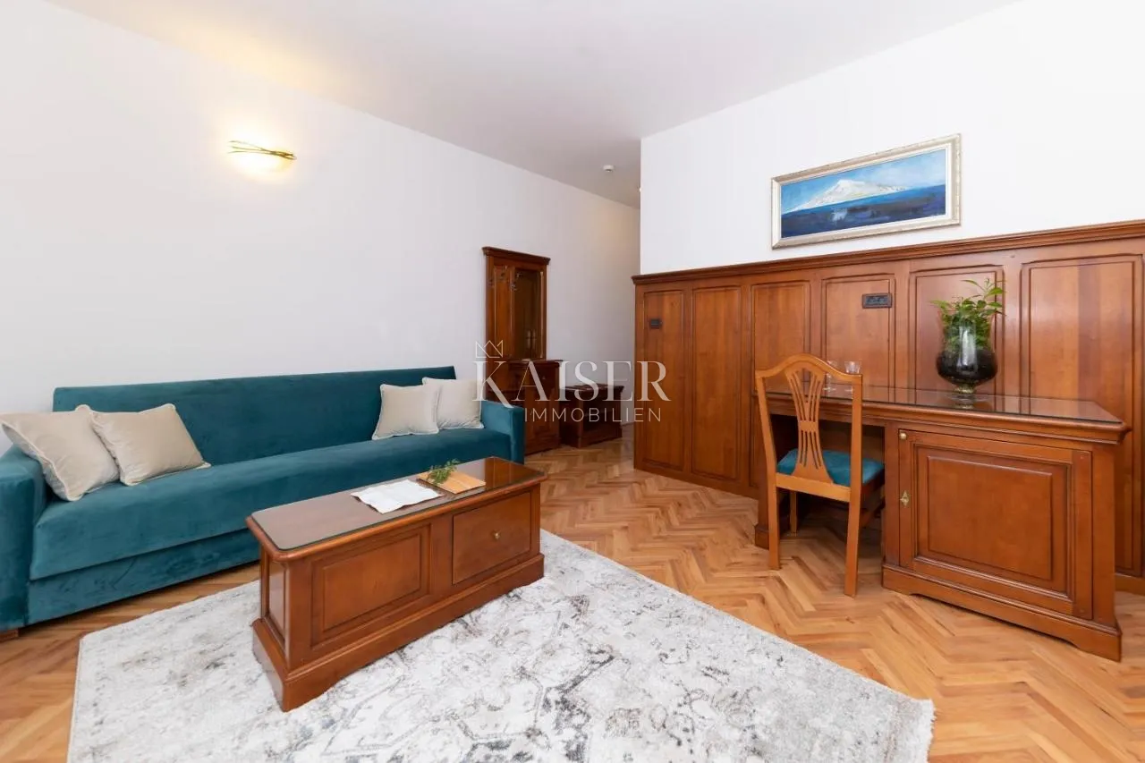 šibenik - hotel prvi red do mora - slika 26