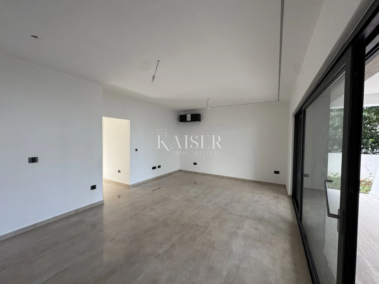 zadar, diklo - luksuzan namješten stan s2 s privatnim vrtom od 160 m²- 70 m od mora - slika 7