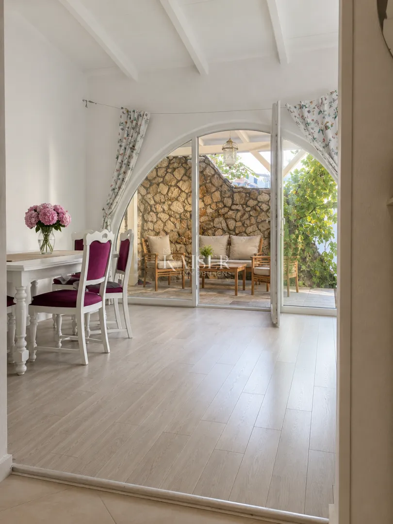 cres, martinšćica - samostojeća kuća 148 m², dva apartmana, 150 m od mora - slika 5