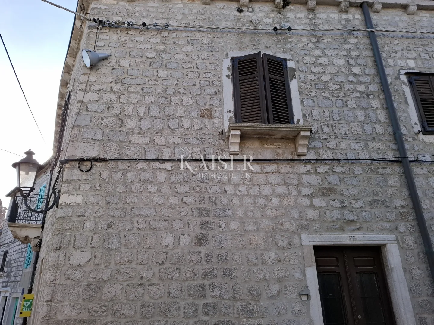 otok cres-lošinj, osor, troetažni stan 148 m2 - slika 19