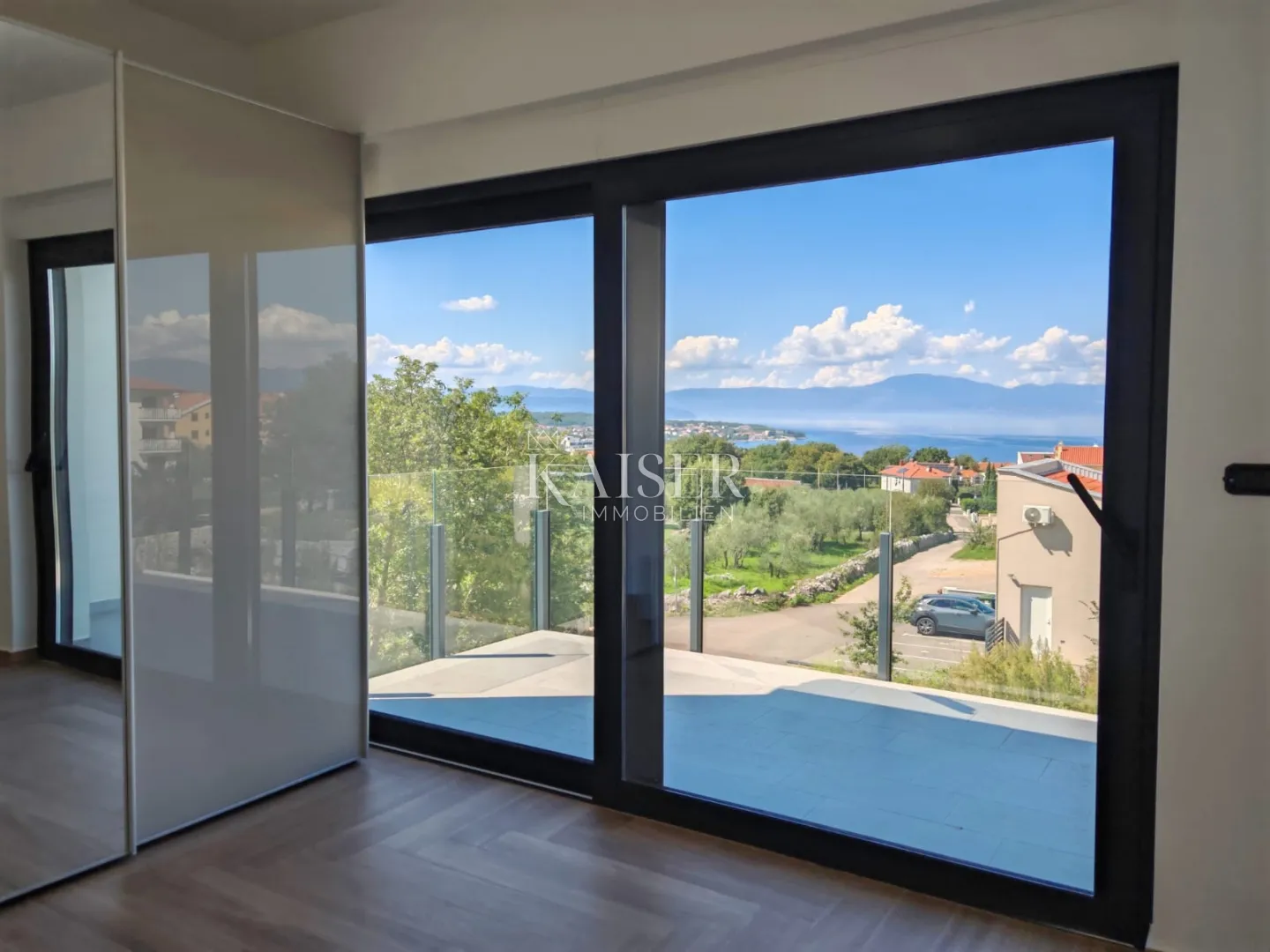 otok krk, malinska- luksuzna vila 208m2 s bazenom i pogledom na more - slika 25