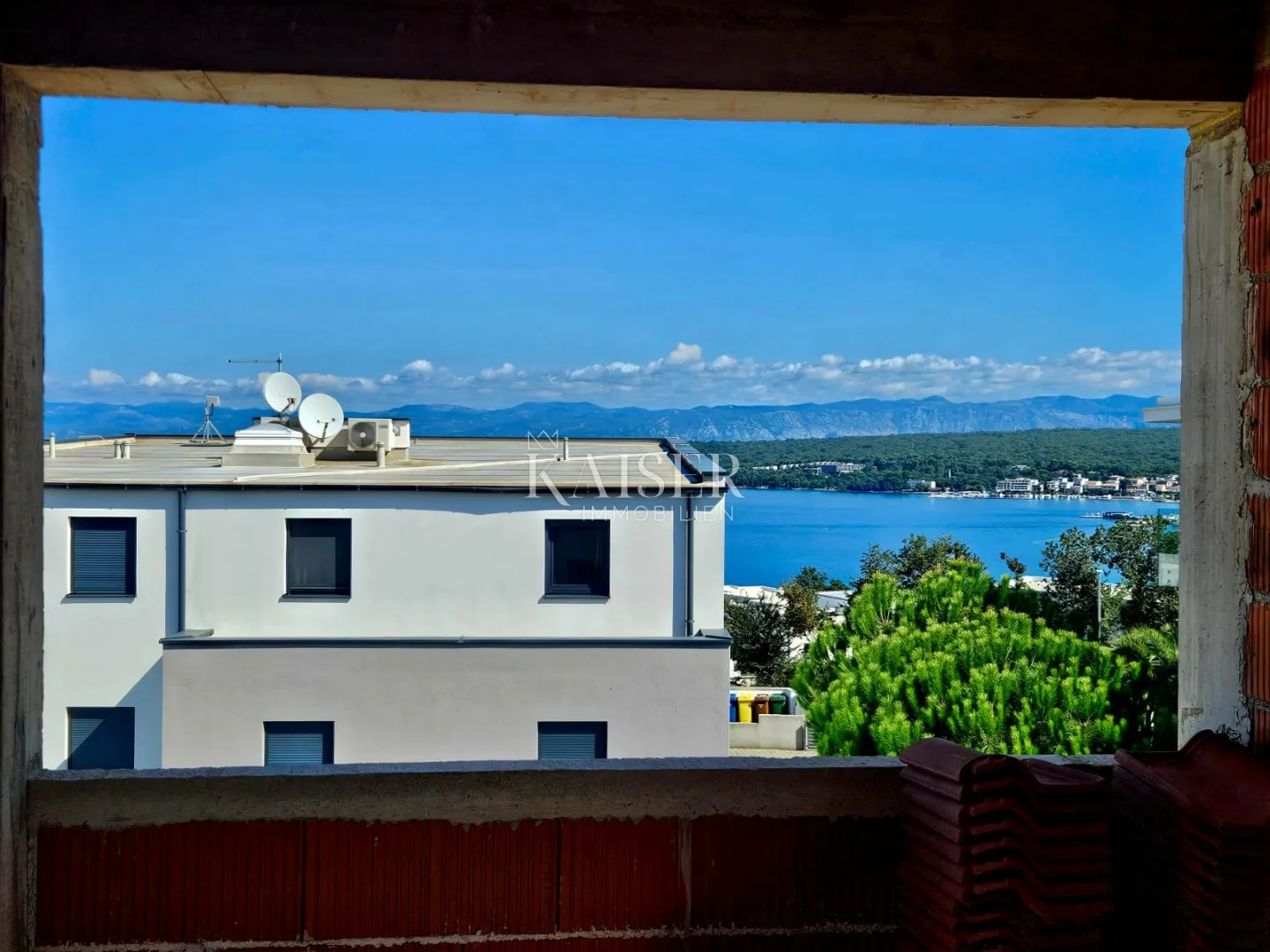 malinska, otok krk - luksuzni dvoetažni apartman 165m2 - slika 19