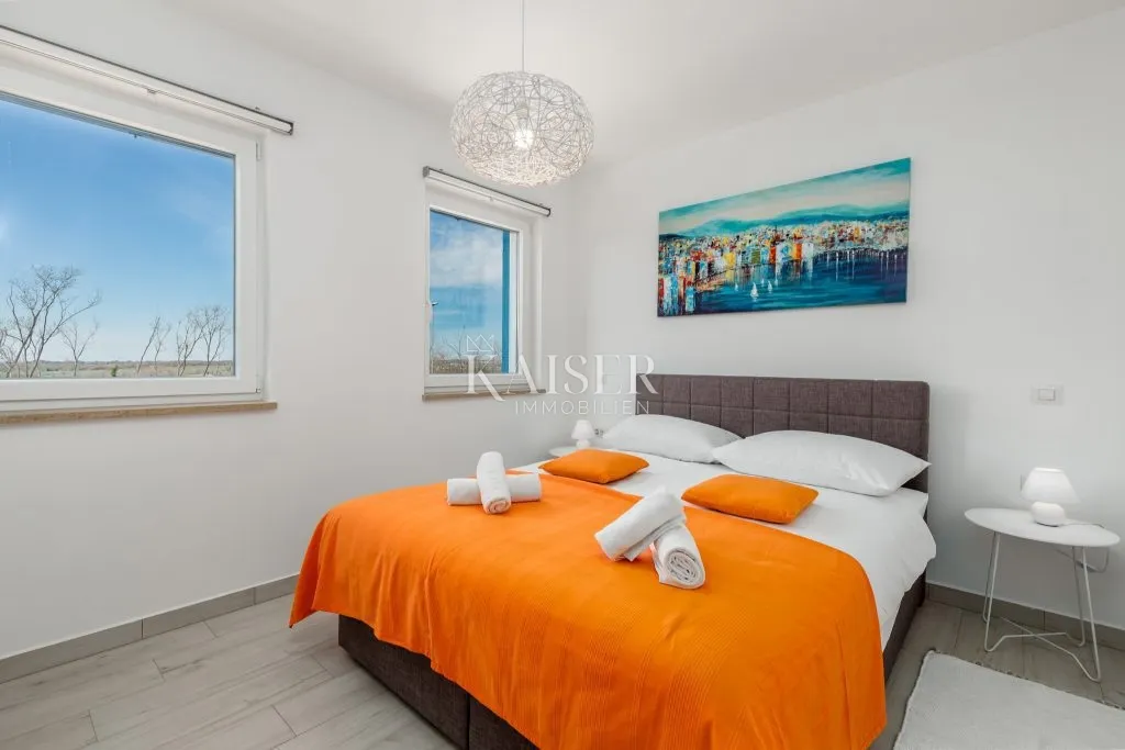 istra - poreč, ekskluzivna vila sa 6 apartmana blizu mora - slika 25