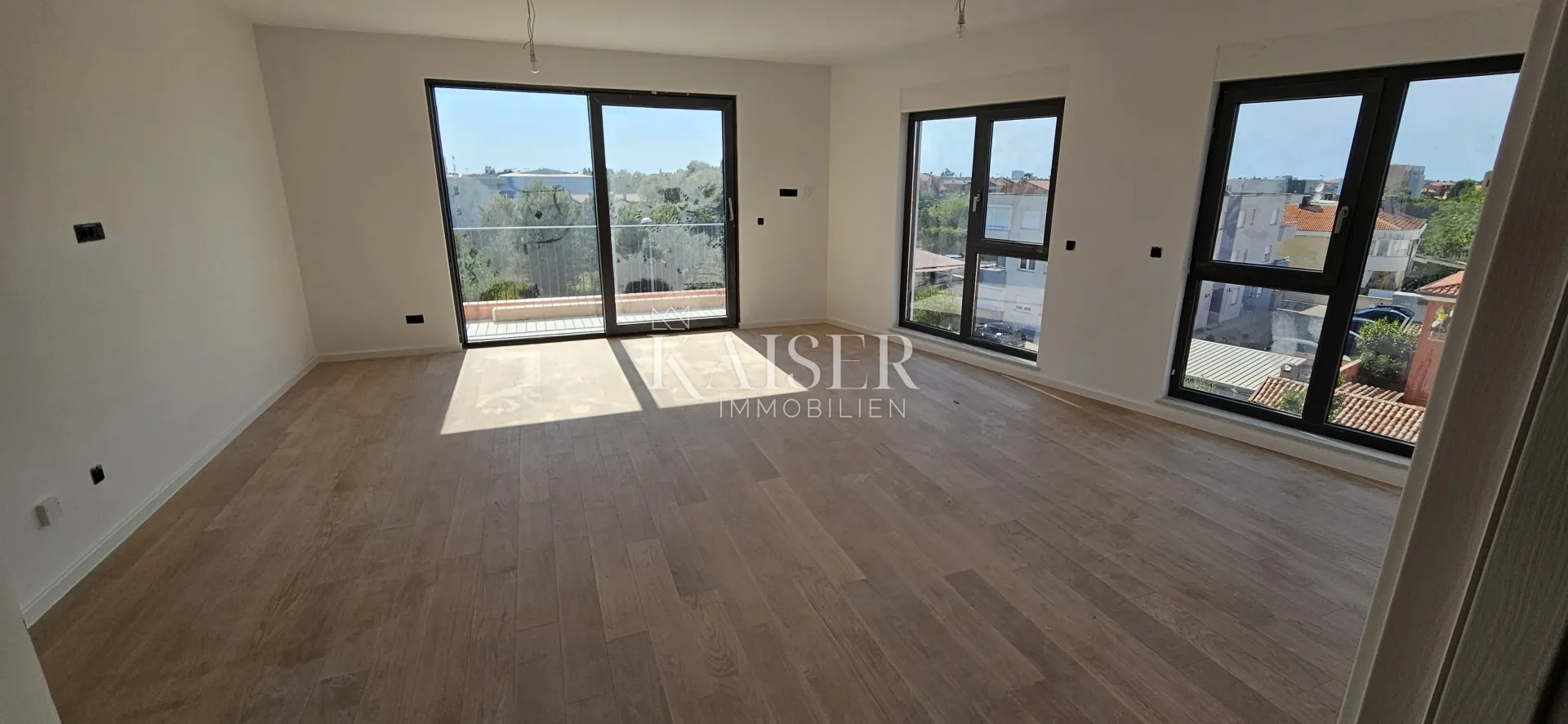 istra, umag – dvosoban stan sa dnevnim boravkom, 71m2, prizemlje sa okućnicom - slika 18