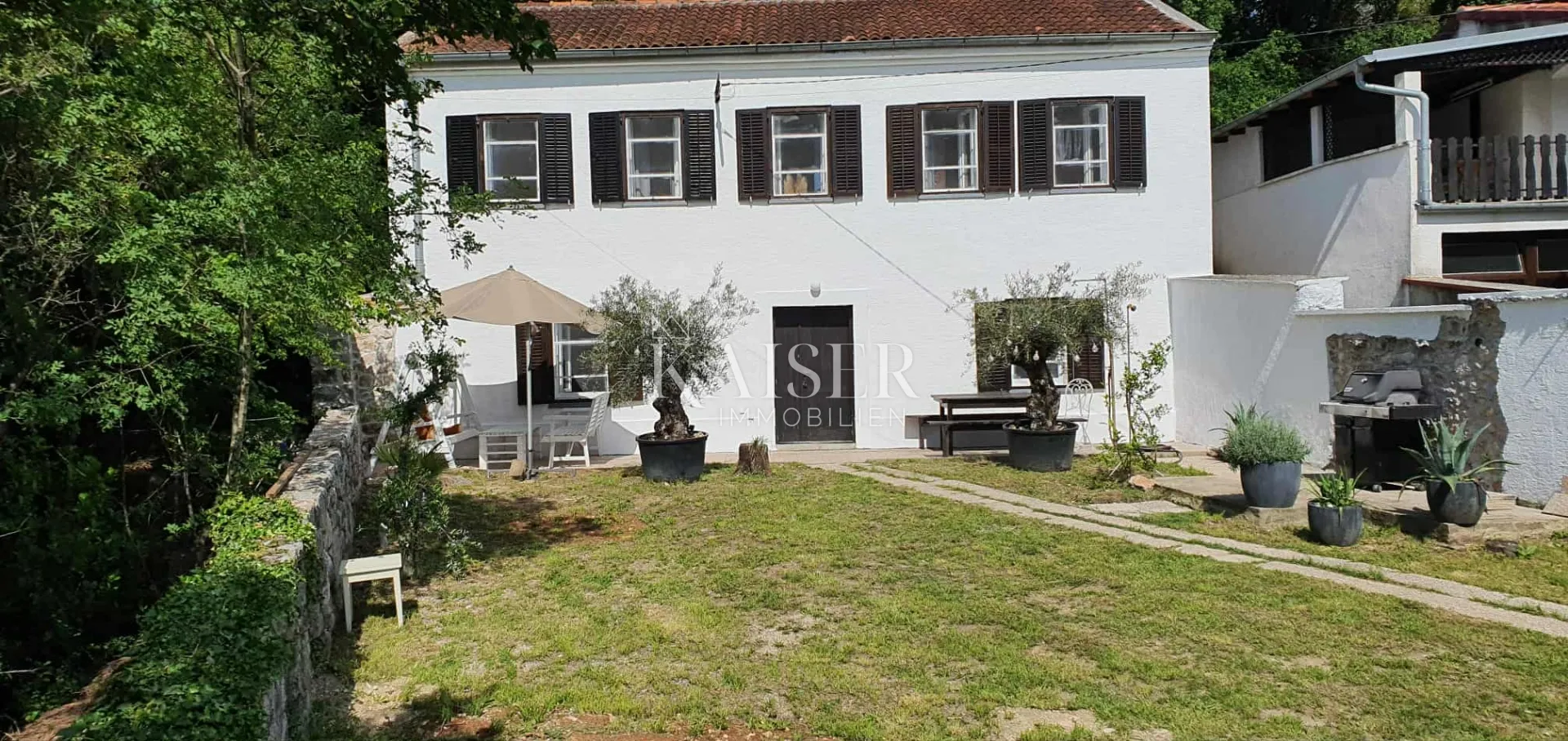Crikvenica, Grižane - samostojeća adaptirana kamena kuća - Grižane, Vinodolska općina