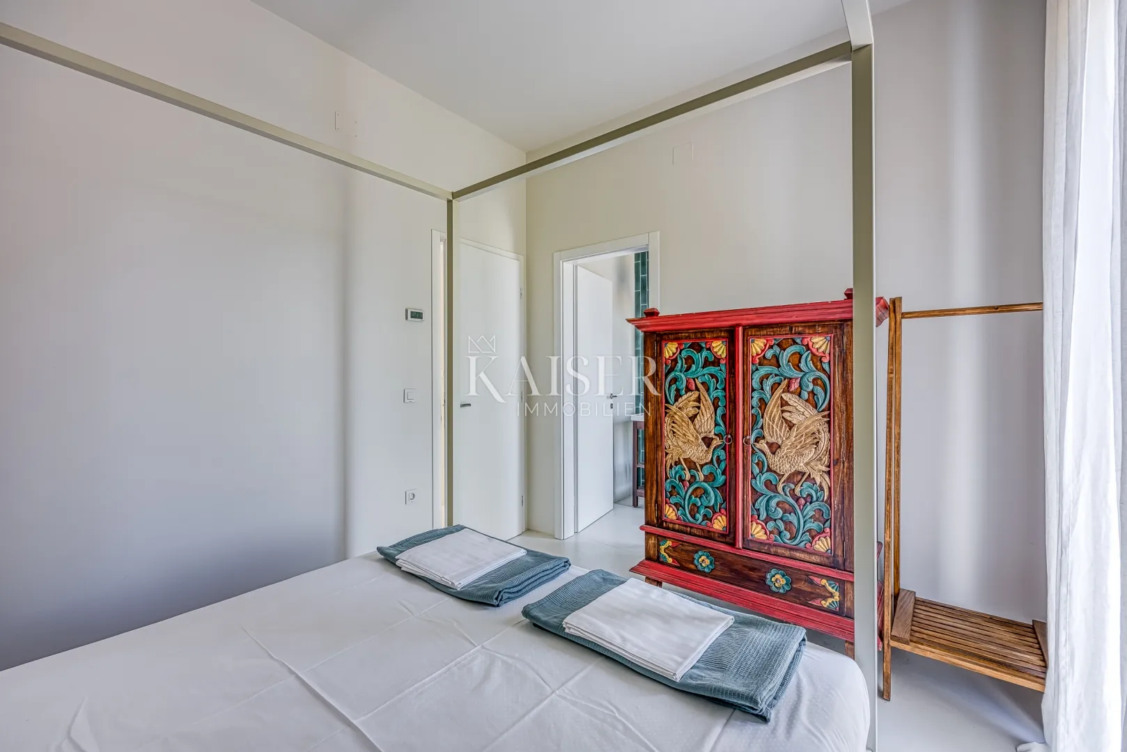 otok krk, okolica krka - predivna vila s pogledom na more, 110 m2 - slika 24