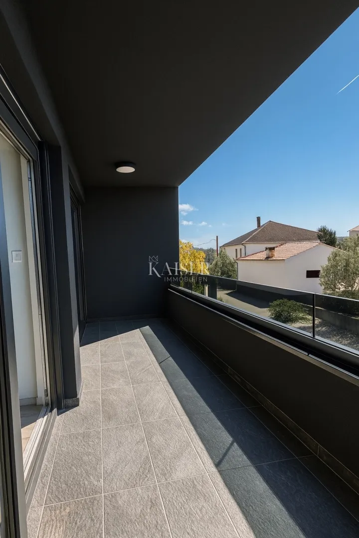 zadar – privlaka | moderna kuća s bazenom - slika 34