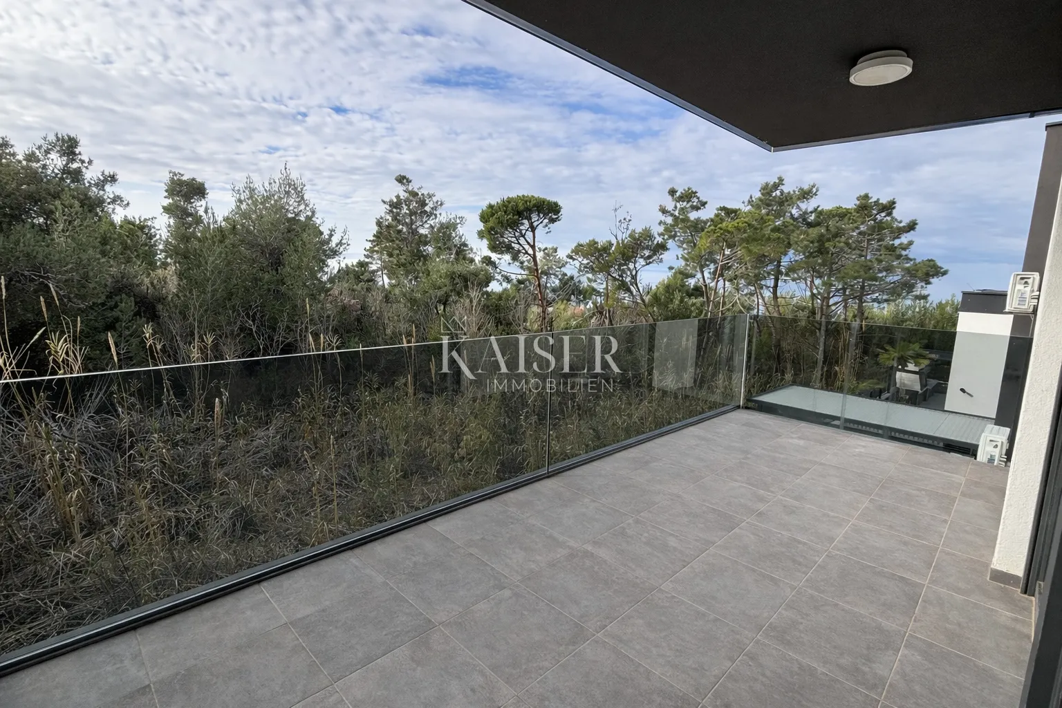 zadar, privlaka apartman novogradnja 70 m od mora - slika 16