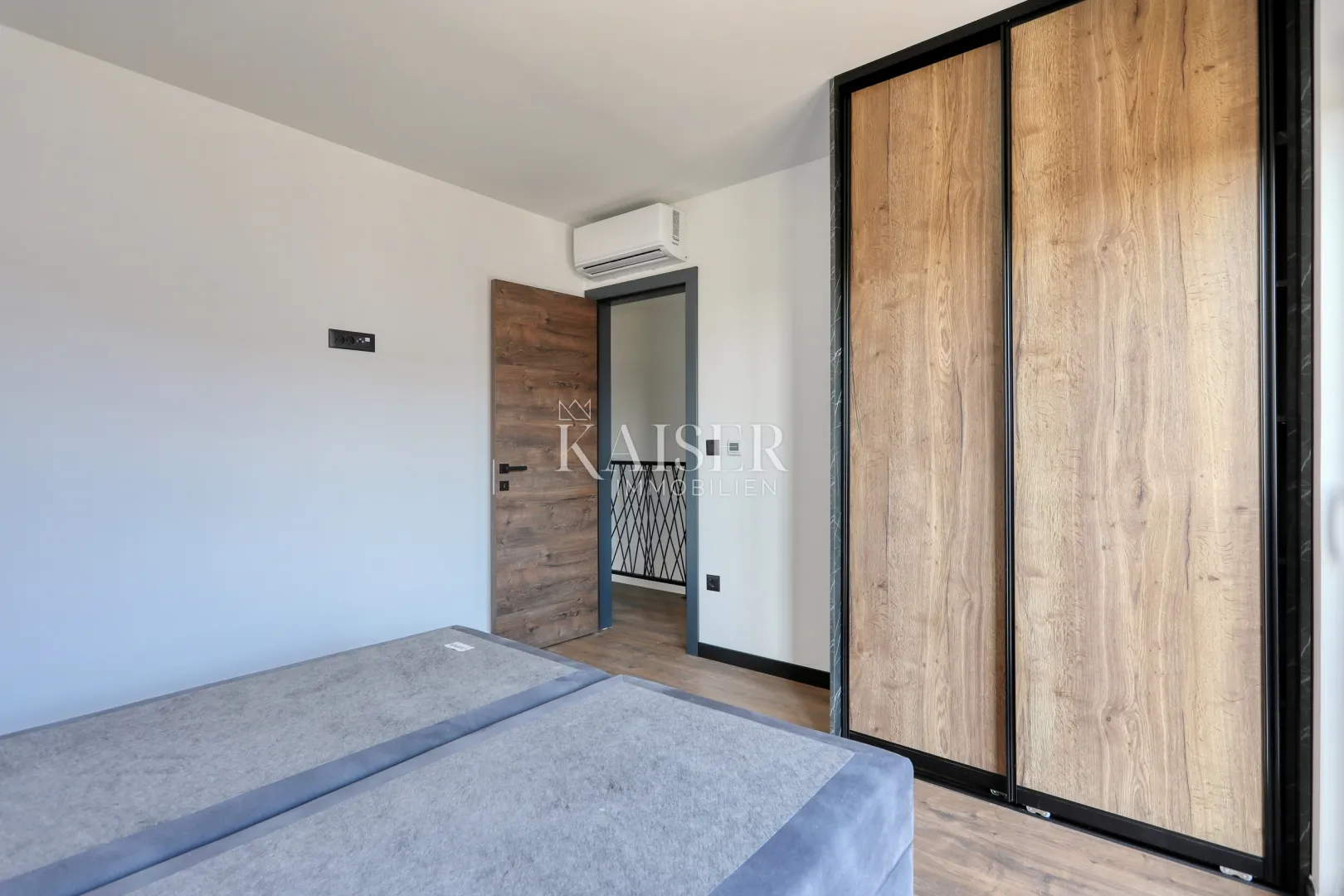 zadar, privlaka dvoetažni stan s vrtom u blizini mora - slika 35